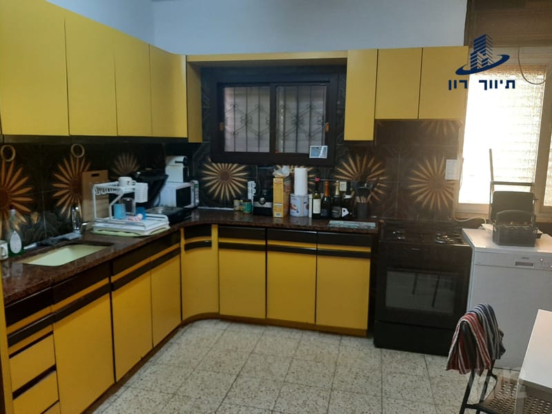 Photo from Yad2 – 4 Rooms • ₪3,320,000, גוש עציון, Hala, Givatayim (1)