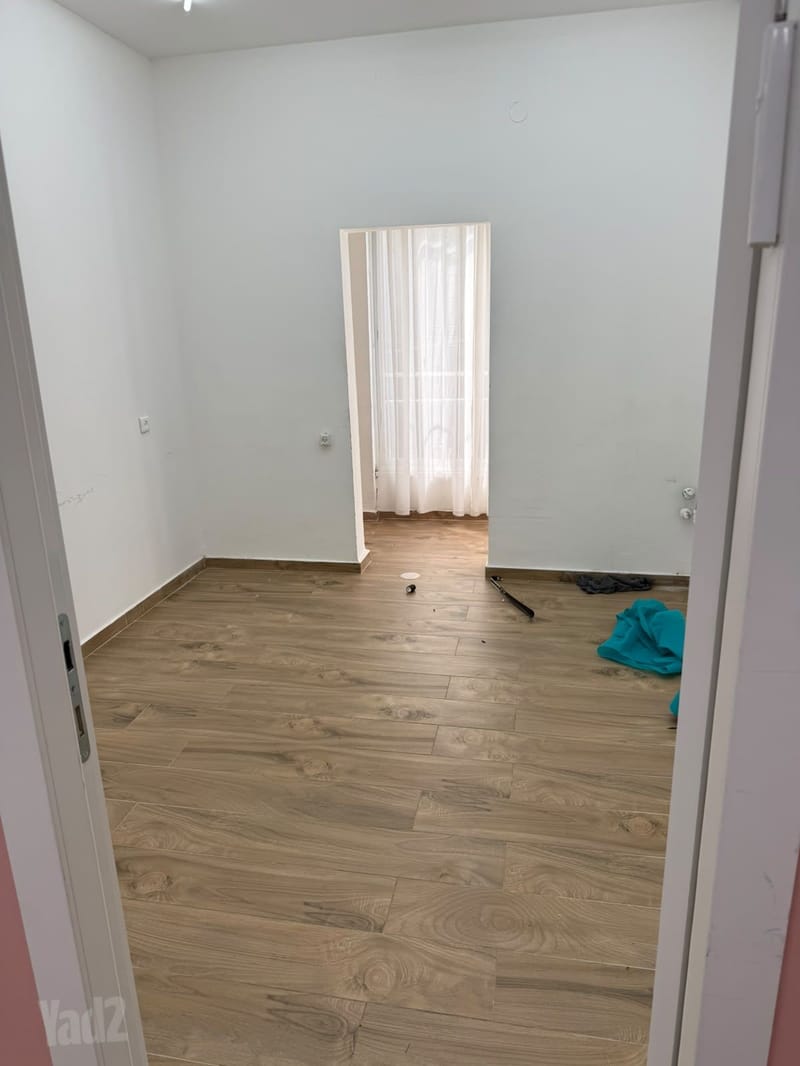 תמונה מיד2 – 3 חדרים • 5,500 ₪, שדרות טרומפלדור 1, נווה שאנן, חיפה (1)