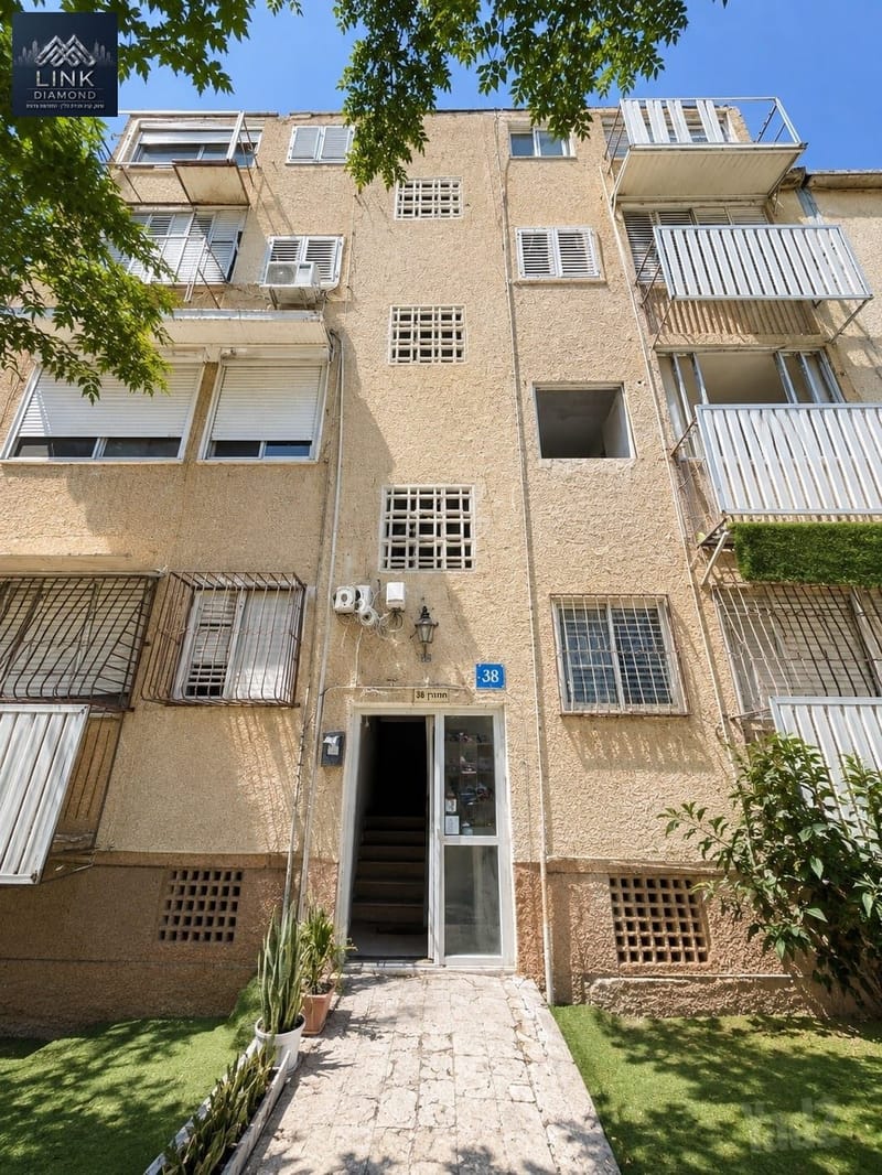 תמונה מיד2 – 3 חדרים • 3,000 ₪, התורן, עין הים, חיפה (1)