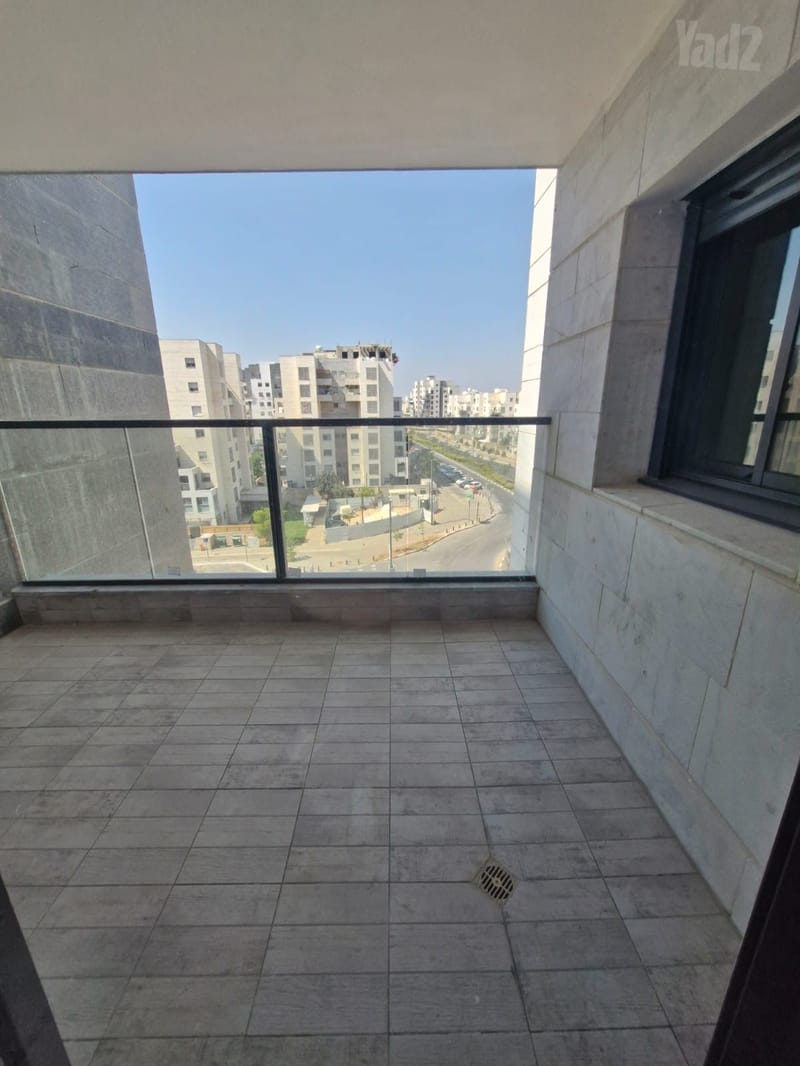 תמונה מיד2 – 5 חדרים • 6,800 ₪, שדרות יחד שבטי ישראל 44, גני איילון, לוד (1)