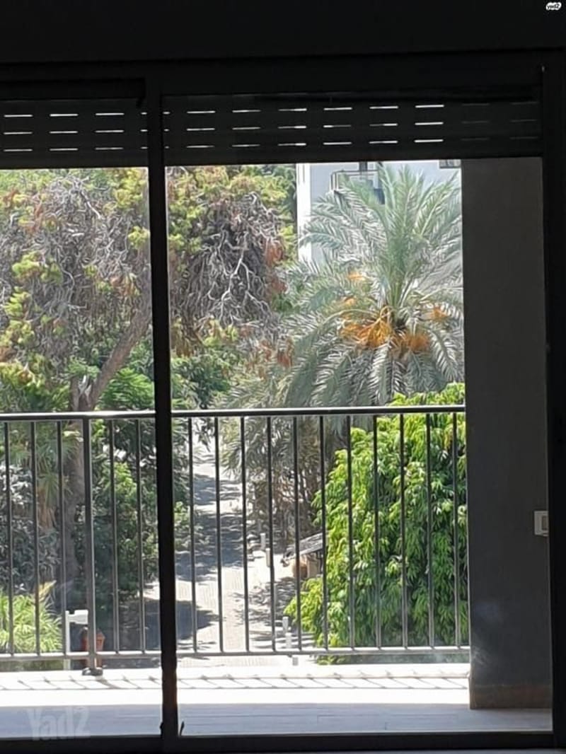 תמונה מיד2 – 3 חדרים • 4,000,000 ₪, ילדי טהרן, שיכון חברת חשמל, גבעתיים