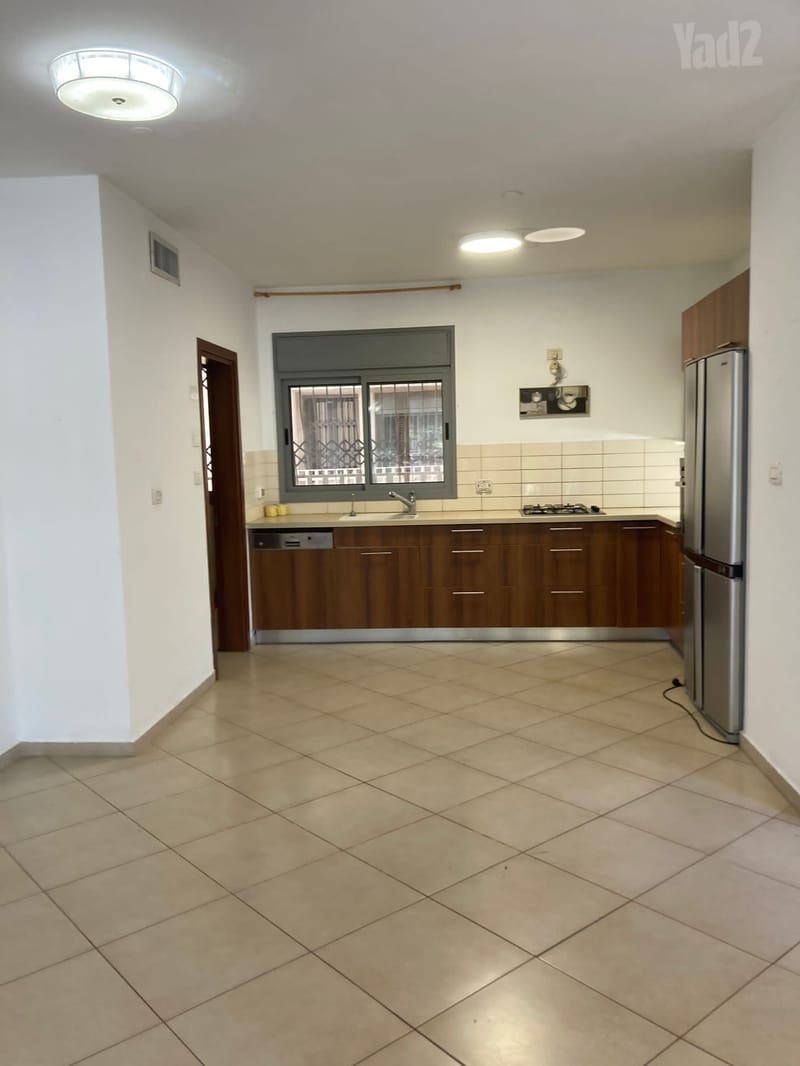 תמונה מיד2 – 4 חדרים • 12,500 ₪, אביגדור המאירי 19, נאות אפקה ב', תל אביב (1)