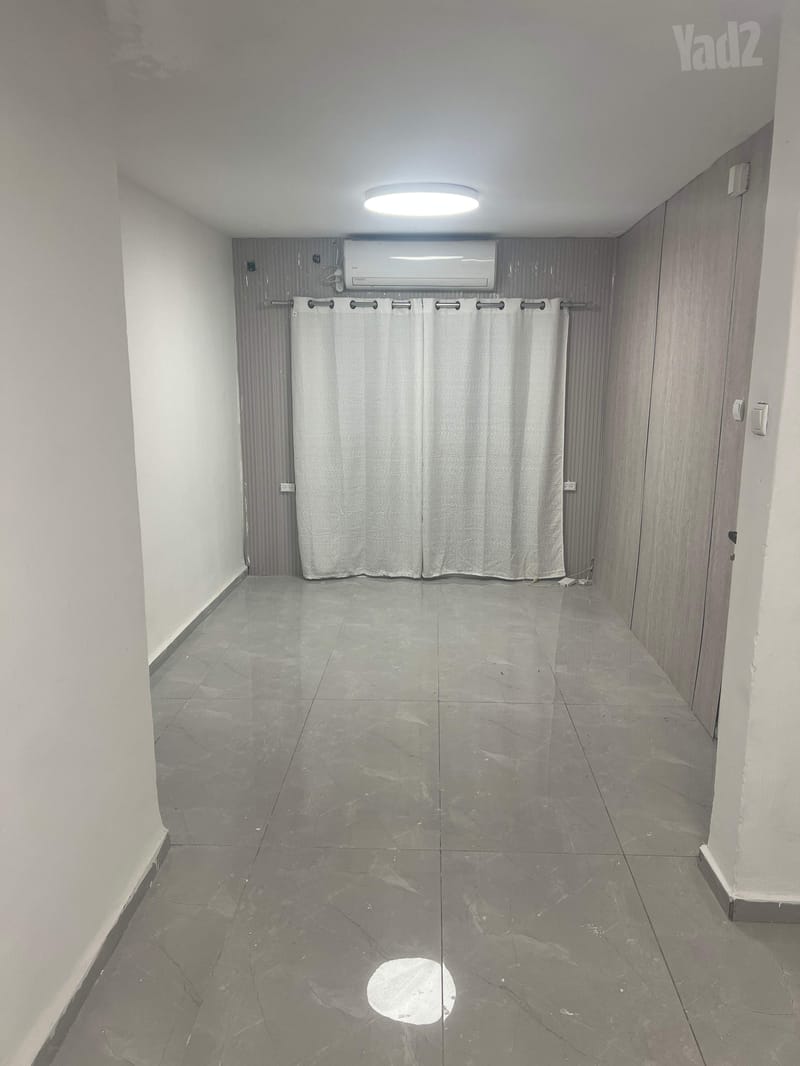 תמונה מיד2 – 3 חדרים • 3,500 ₪, הוגו מולר 65, מרכז העיר, קריית אתא (1)