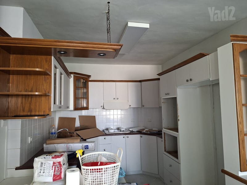 תמונה מיד2 – 5 חדרים • 7,200 ₪, הרצל, חדרה, חדרה (1)