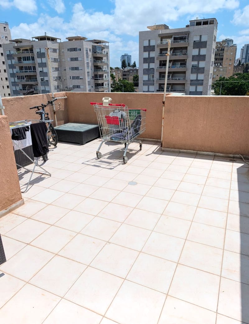 תמונה מיד2 – 4 חדרים • 4,800 ₪, עין גב 7, חדרה, חדרה (1)