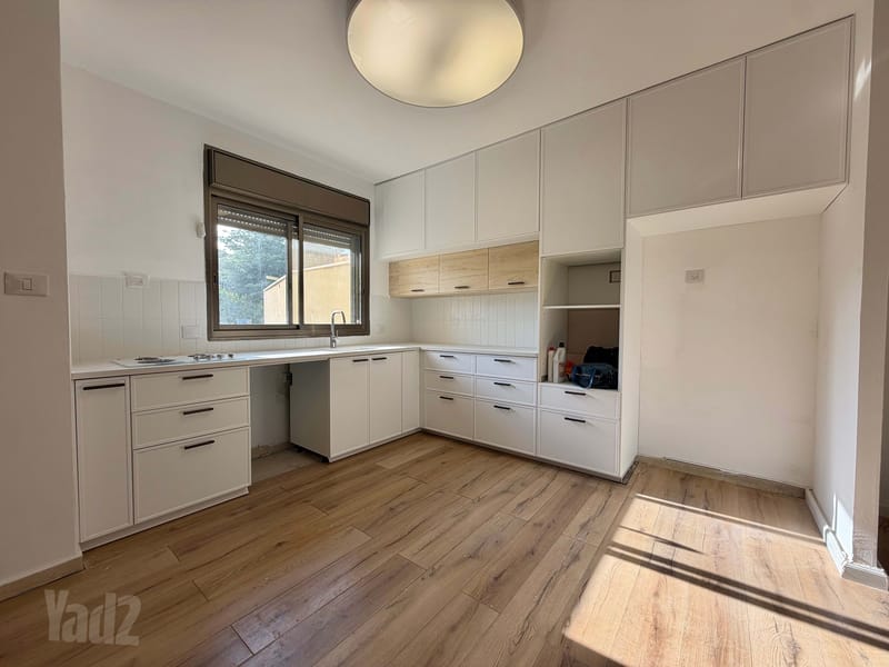 תמונה מיד2 – 7 חדרים • 18,800 ₪, אבוקה, גני צהלה,רמות צהלה, תל אביב (1)