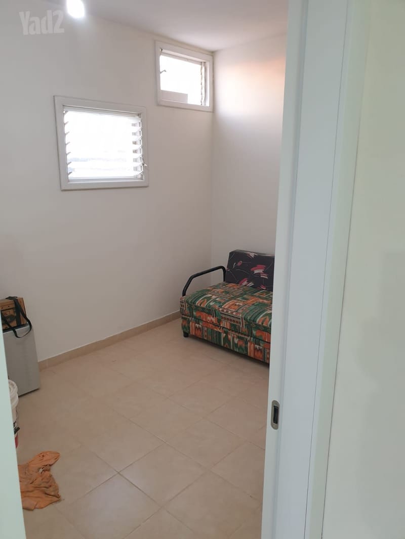 תמונה מיד2 – 3.5 חדרים • 5,700 ₪, שביל היסמין 3, קריית שרת, רעננה (1)