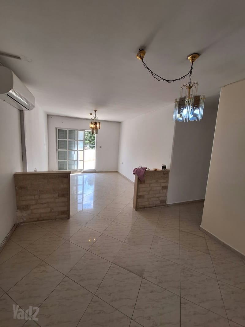 תמונה מיד2 – 3 חדרים • 5,900 ₪, אברהם שטרן 19, קריית היובל, ירושלים (1)
