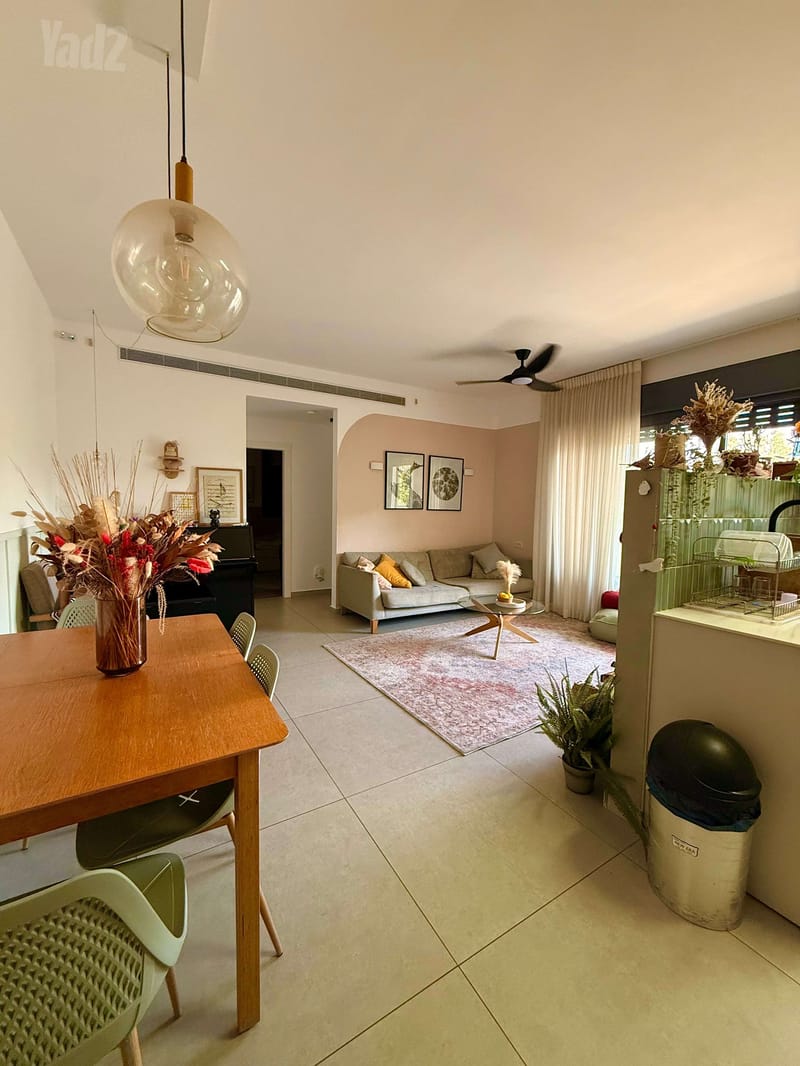 Photo from Yad2 – 5 Rooms • ₪11,000, עזריאל 16, Ramat Shikma, Ramat Gan (1)
