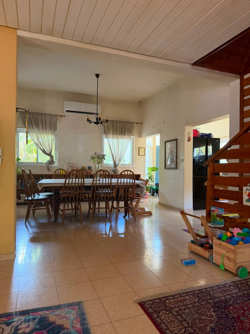 תמונה מיד2 – 4.5 חדרים • 7,900 ₪, המייסדים 37, נווה אפרים, פרדס חנה-כרכור (1)