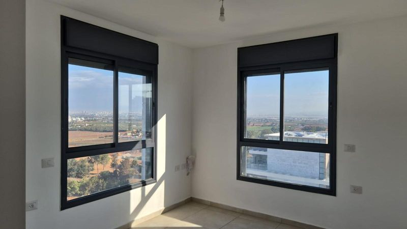 תמונה של 4 חדרים • 7,700 ₪, שדרות ההדרכה, נוריות, ראשון לציון (1)