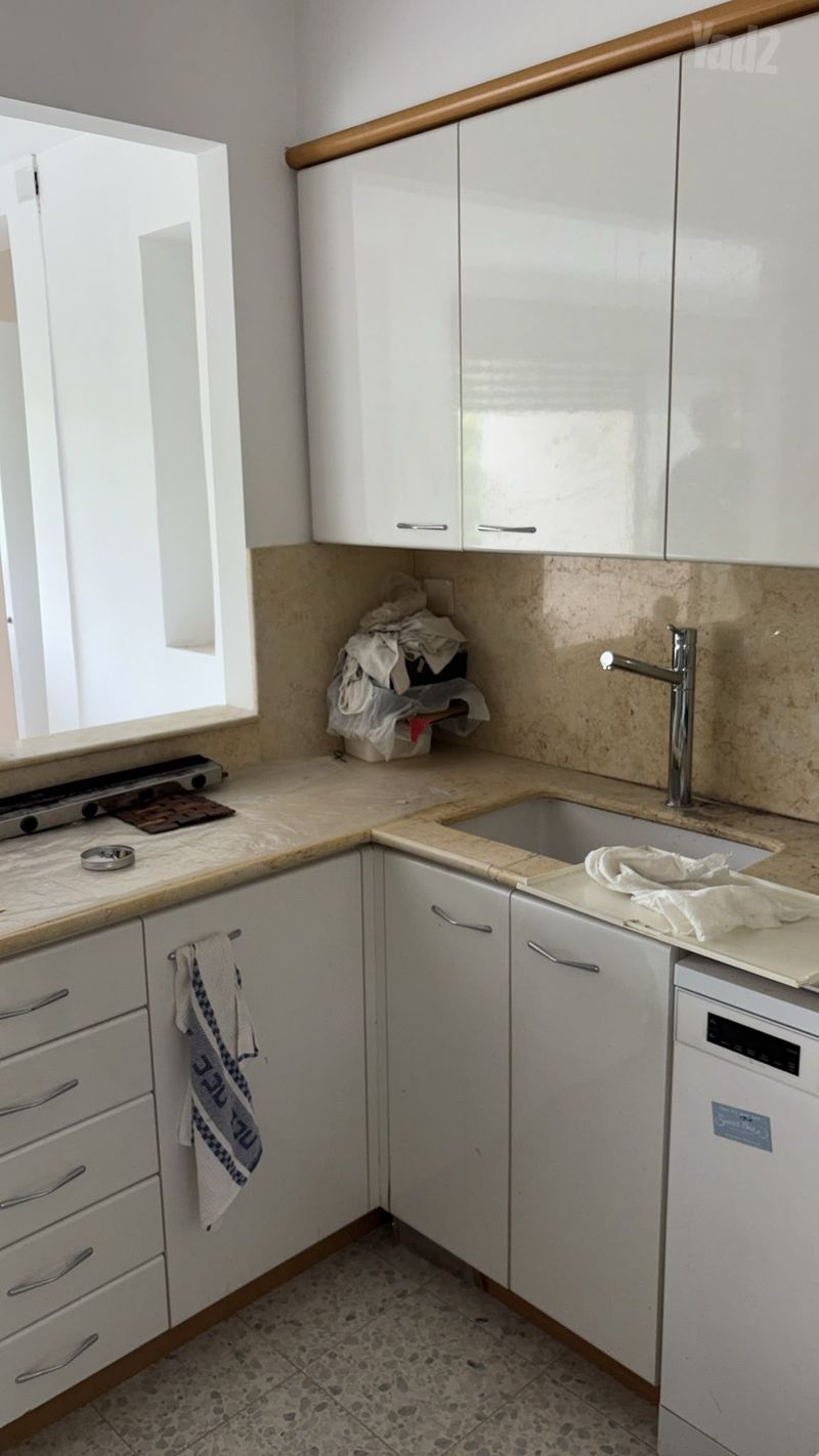 תמונה מיד2 – 5 חדרים • 12,000 ₪, שביל ברלינר, רמת אביב, תל אביב (1)