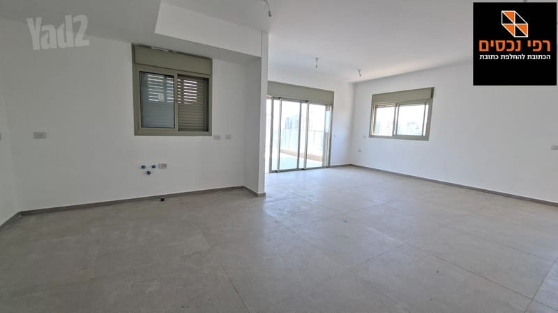 Photo from Yad2 – 4 Rooms • ₪8,500, שלמה המלך, Kiron, Kiryat Ono (1)