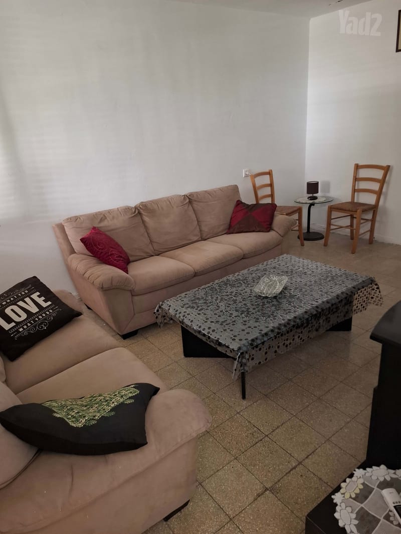 תמונה מיד2 – 2 חדרים • 4,000 ₪, איילת השחר 21, שכונות דרומיות, אור יהודה (1)