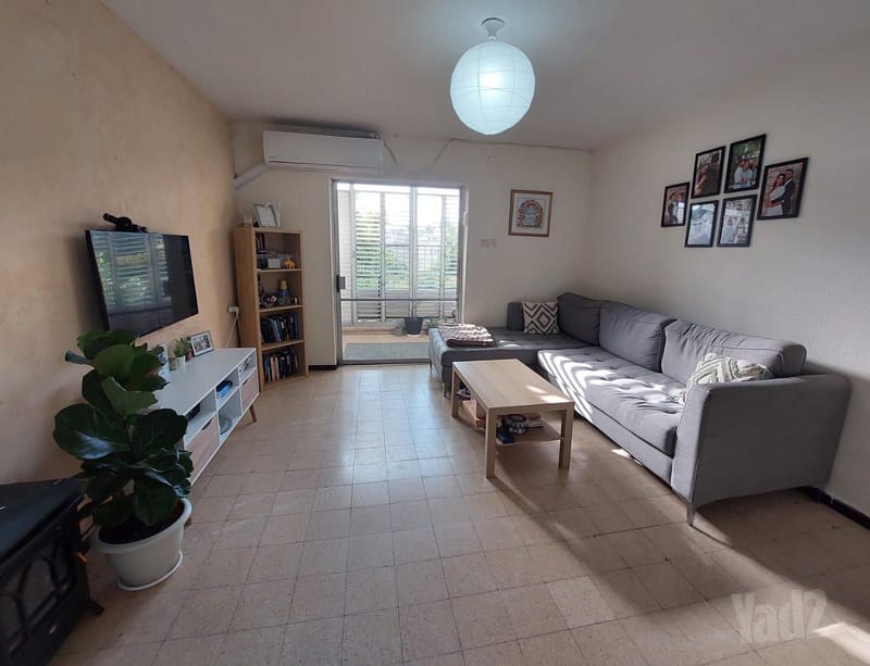 תמונה מיד2 – 3 חדרים • 4,500 ₪, הנשיא 21, רמת הדקלים, גבעת שמואל (1)
