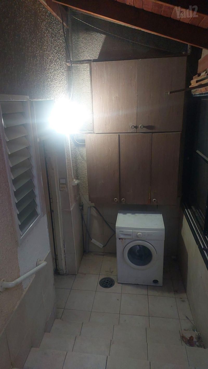 תמונה מיד2 – 2 חדרים • 4,000 ₪, השקד 7, רמות ויצמן, יבנה (1)