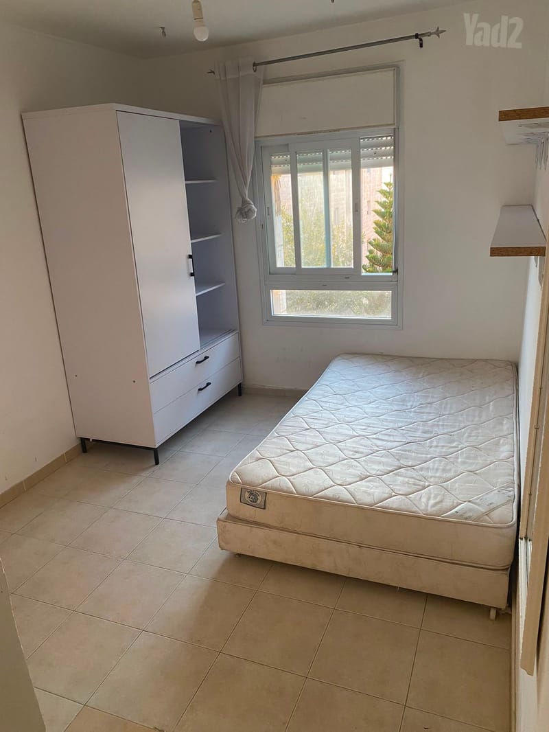 תמונה מיד2 – 1.5 חדרים עם שותפים • 1,650 ₪, דרך חברון 33, גבעת חנניה (אבו תור), ירושלים (1)