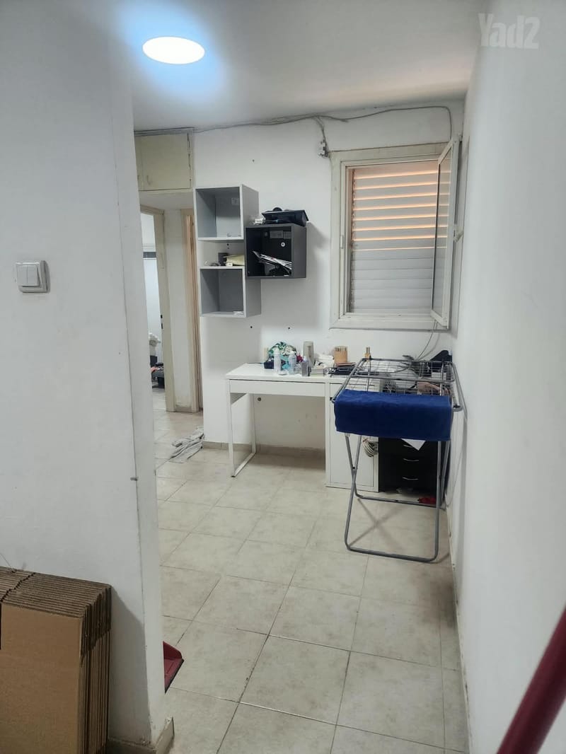 תמונה מיד2 – 2.5 חדרים • 3,900 ₪, הטייסים 14, רמת בן-צבי, נס ציונה (1)