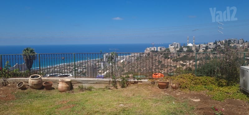 תמונה מיד2 – 3 חדרים • 5,200 ₪, ויצ"ו 9, כרמליה, חיפה (1)