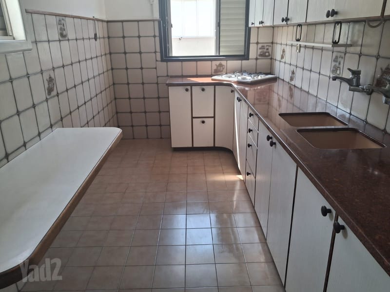 תמונה מיד2 – 4 חדרים • 2,120,000 ₪, ברודצקי אשר 27, מרכז העיר דרום, נתניה (1)
