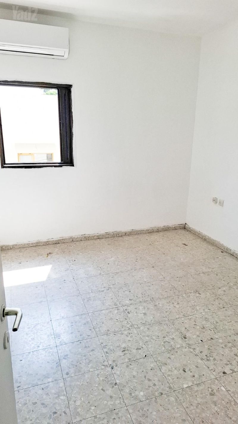 תמונה מיד2 – 4 חדרים • 5,900 ₪, הגר"א 11, רמת חן, נתניה (1)