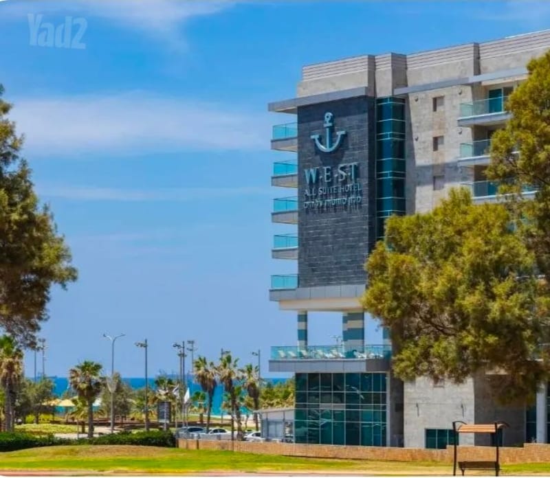 תמונה מיד2 – 2 חדרים • 850,000 ₪, הטיילת 11, רובע א, אשדוד