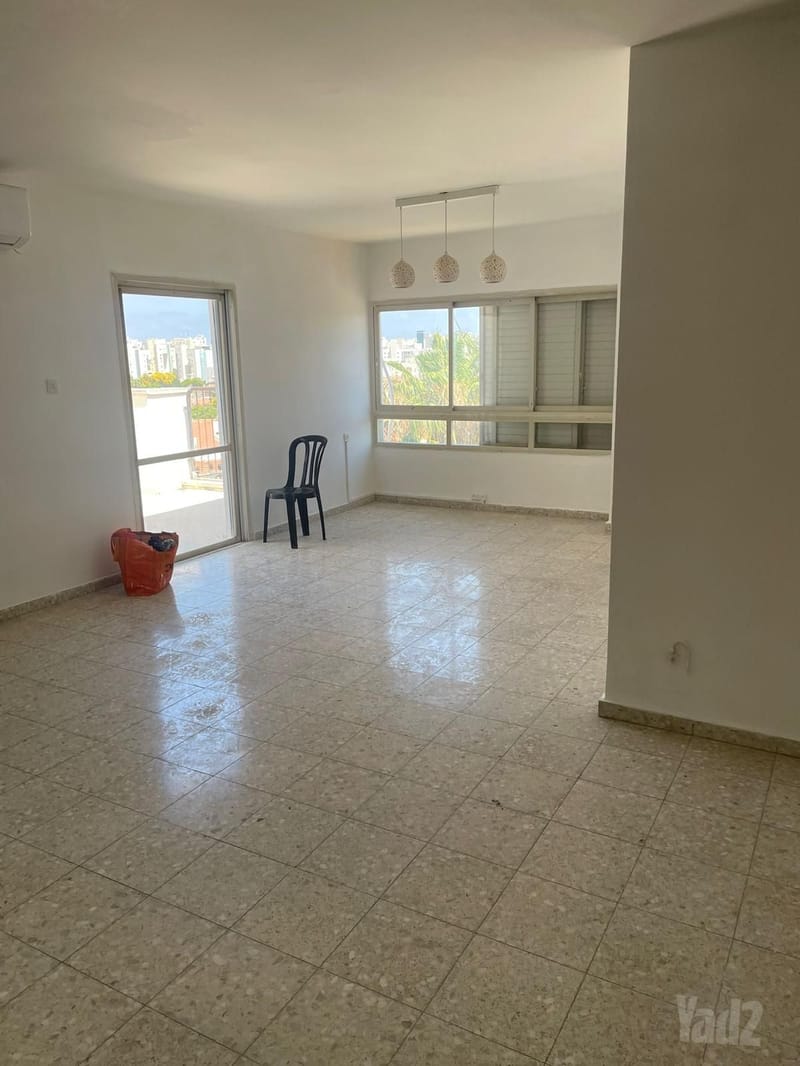 תמונה מיד2 – 5 חדרים • 4,200 ₪, אריה 30, נאות אשקלון, אשקלון (1)