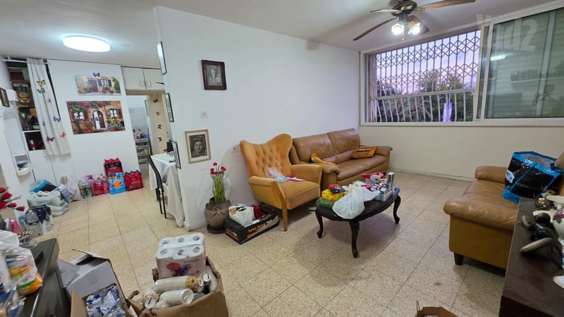תמונה מיד2 – 3 חדרים • 5,500 ₪, יוסף סרלין 5, נווה ברבור, כפר שלם מערב, תל אביב (1)