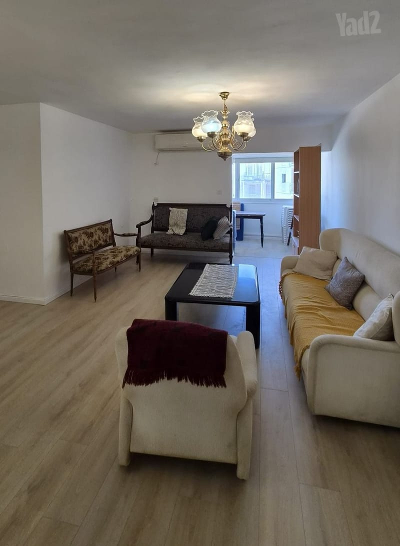 תמונה מיד2 – 4 חדרים • 7,000 ₪, אורוגואי 31, קריית היובל, ירושלים (1)