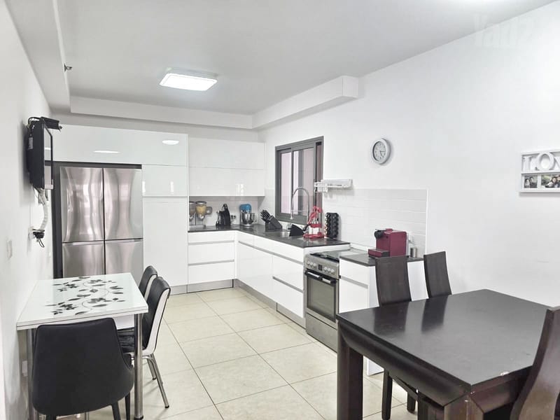 תמונה מיד2 – 5 חדרים • 7,200 ₪, יהלום 7, צמרות, באר יעקב (1)
