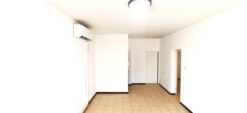 תמונה מיד2 – 3.5 חדרים • 4,800 ₪, אריה שנקר 71, קריית עבודה, חולון (1)