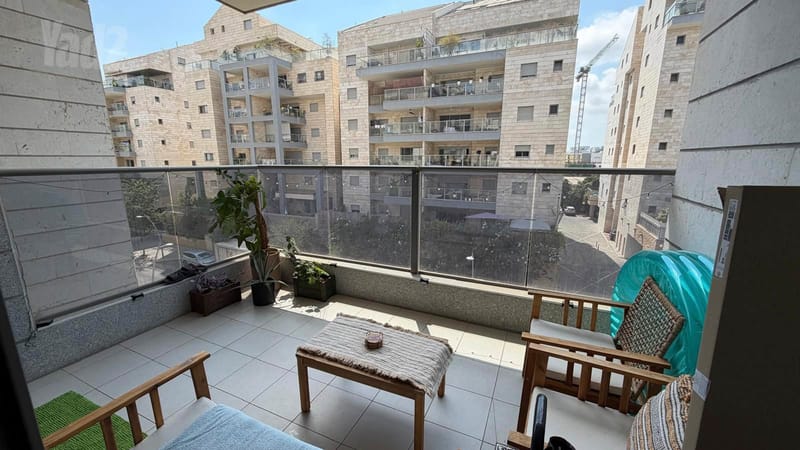 תמונה מיד2 – 4 חדרים • 8,500 ₪, דובה ויצחק שיינפיין, השכונה הירוקה (כ״ס/80), כפר סבא (1)