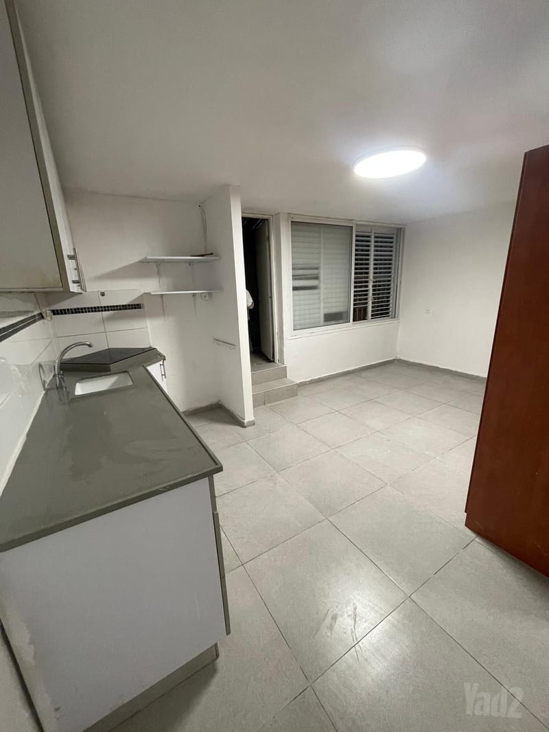 תמונה מיד2 – 2 חדרים • 3,700 ₪, בלפור 37, הגבול - רוטשליד, בת ים (1)