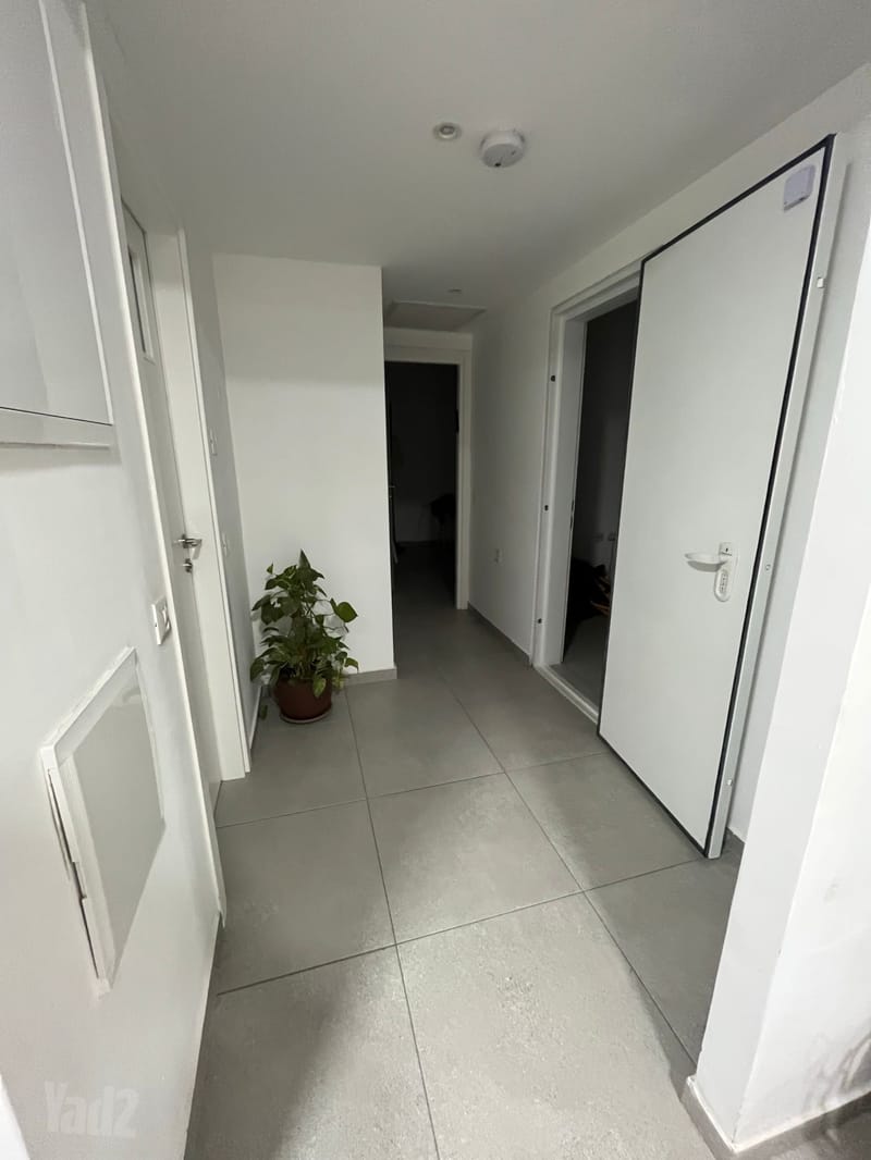 תמונה מיד2 – 3 חדרים • 7,200 ₪, יגאל ידין 9, המגינים, מודיעין-מכבים-רעות (1)