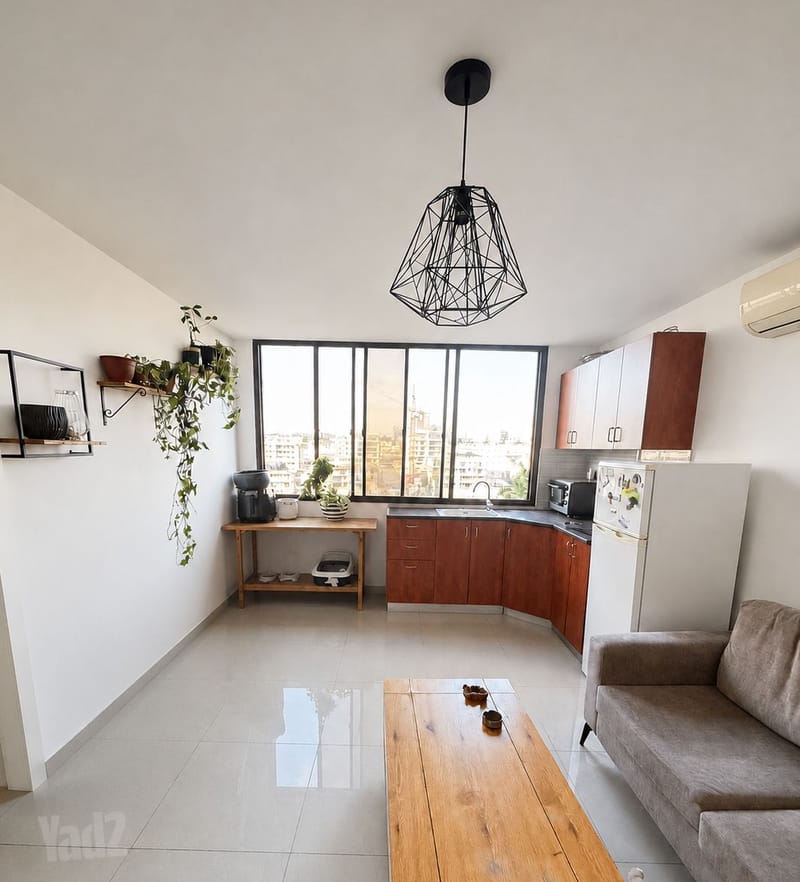 תמונה מיד2 – 2 חדרים • 2,300 ₪, הרב הרצוג 21, גבעת הרקפות, קריית אתא (1)