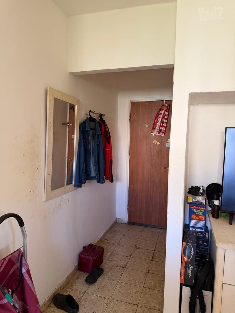 Photo from Yad2 – Studio • ₪1,750, Kiryat Shmuel, Haifa (1)