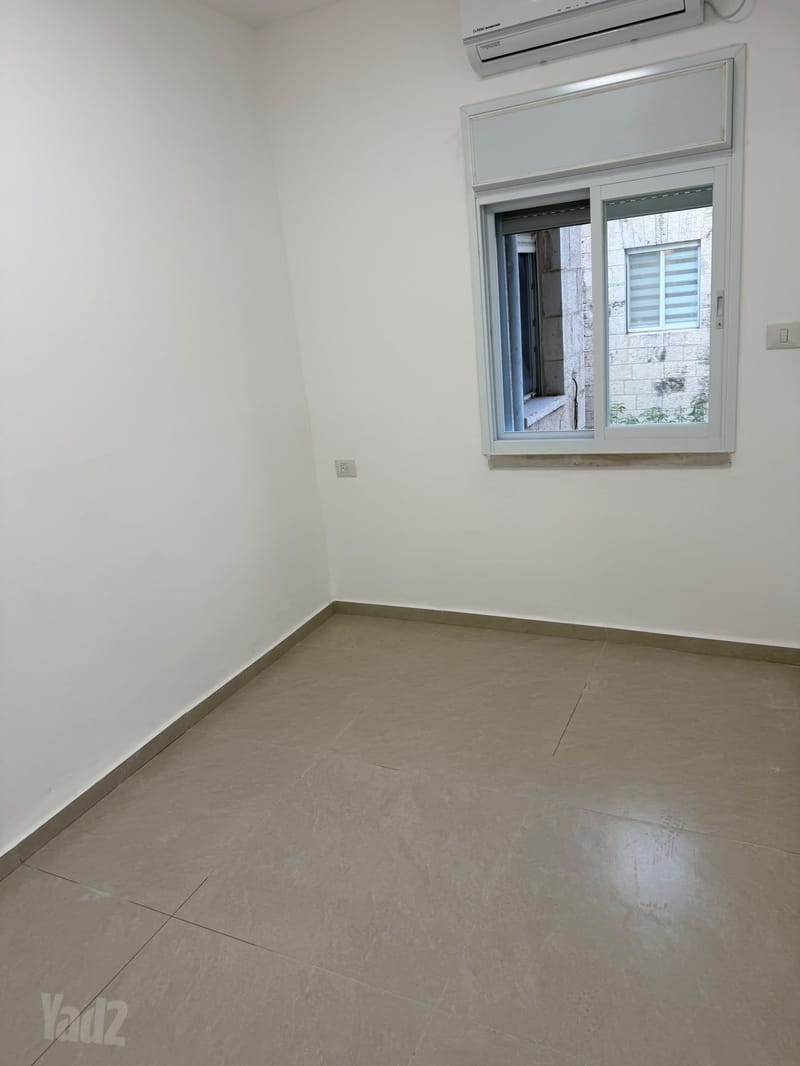 תמונה מיד2 – 3 חדרים • 6,500 ₪, יהודה 19, בקעה, ירושלים (1)