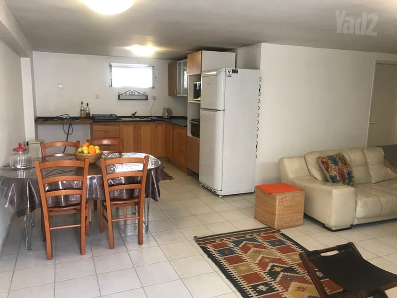תמונה מיד2 – 3 חדרים • 6,000 ₪, גדעון האוזנר 44, הולילנד, ירושלים (1)