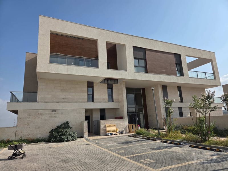 תמונה מיד2 – 5 חדרים • 6,700 ₪, בנטל 1, בת חפר