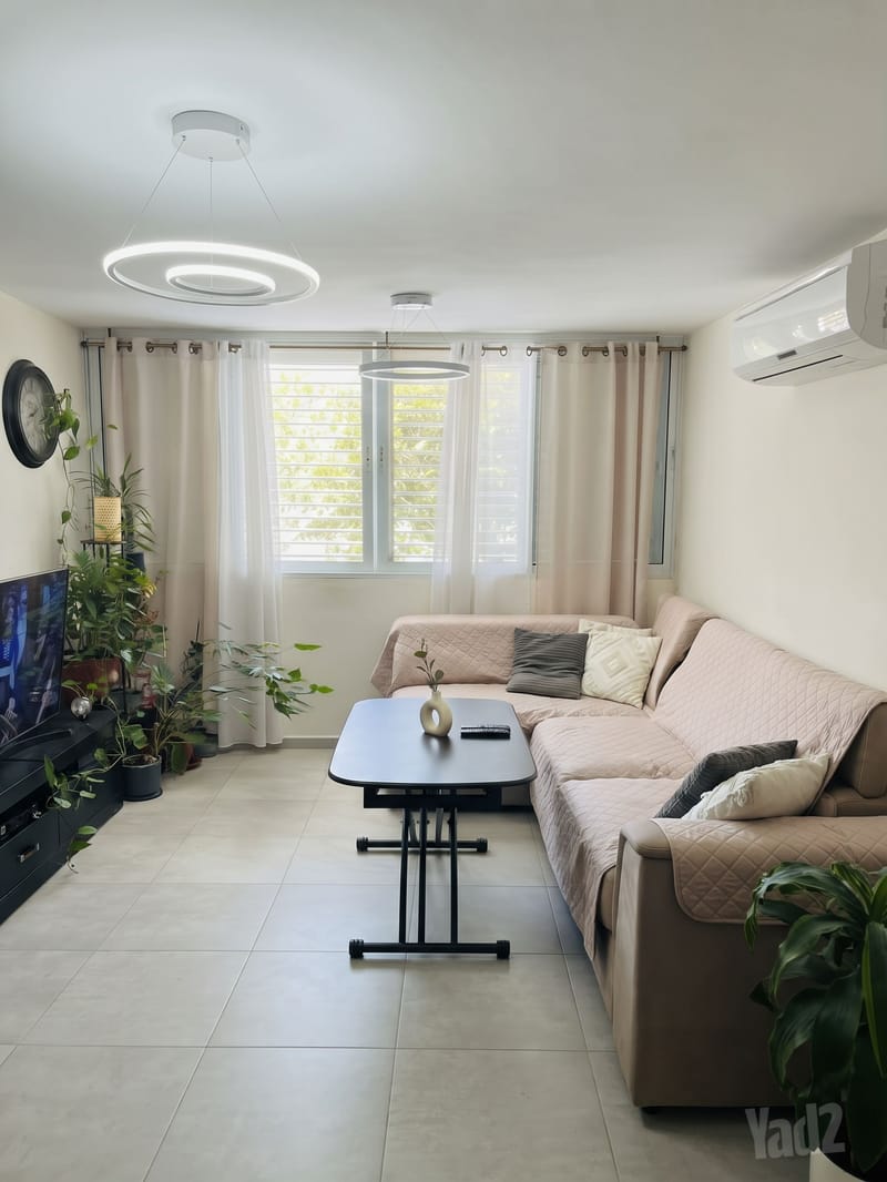 תמונה מיד2 – 5 חדרים • 2,550,000 ₪, רביבים 39, יד התשעה, הרצליה (1)