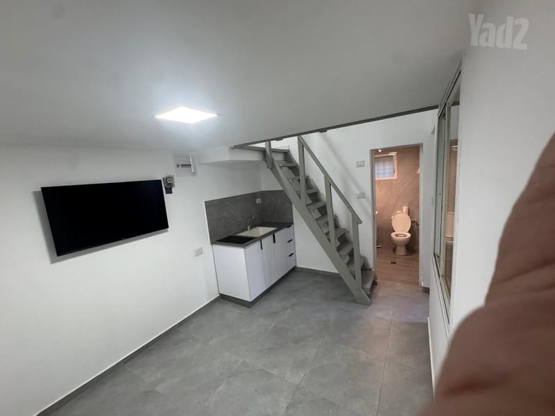 Фото с Yad2 – Студия • 4,000 ₪, רלב"ג 1, Шапира, Тель-Авив (1)