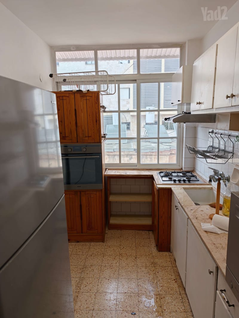 תמונה מיד2 – 3.5 חדרים • 5,000 ₪, גלוסקין 14, ראשונים, ראשון לציון (1)