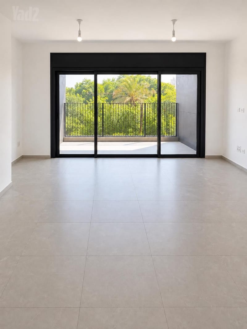 תמונה מיד2 – 4 חדרים • 7,200 ₪, השבטים 16, שכונה דרום מזרח, בת ים (1)