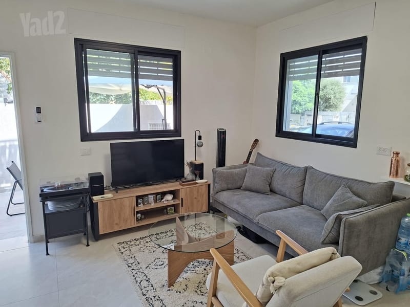 תמונה מיד2 – 2 חדרים • 3,400 ₪, המייסדים 125, יובלים, פרדס חנה-כרכור (1)