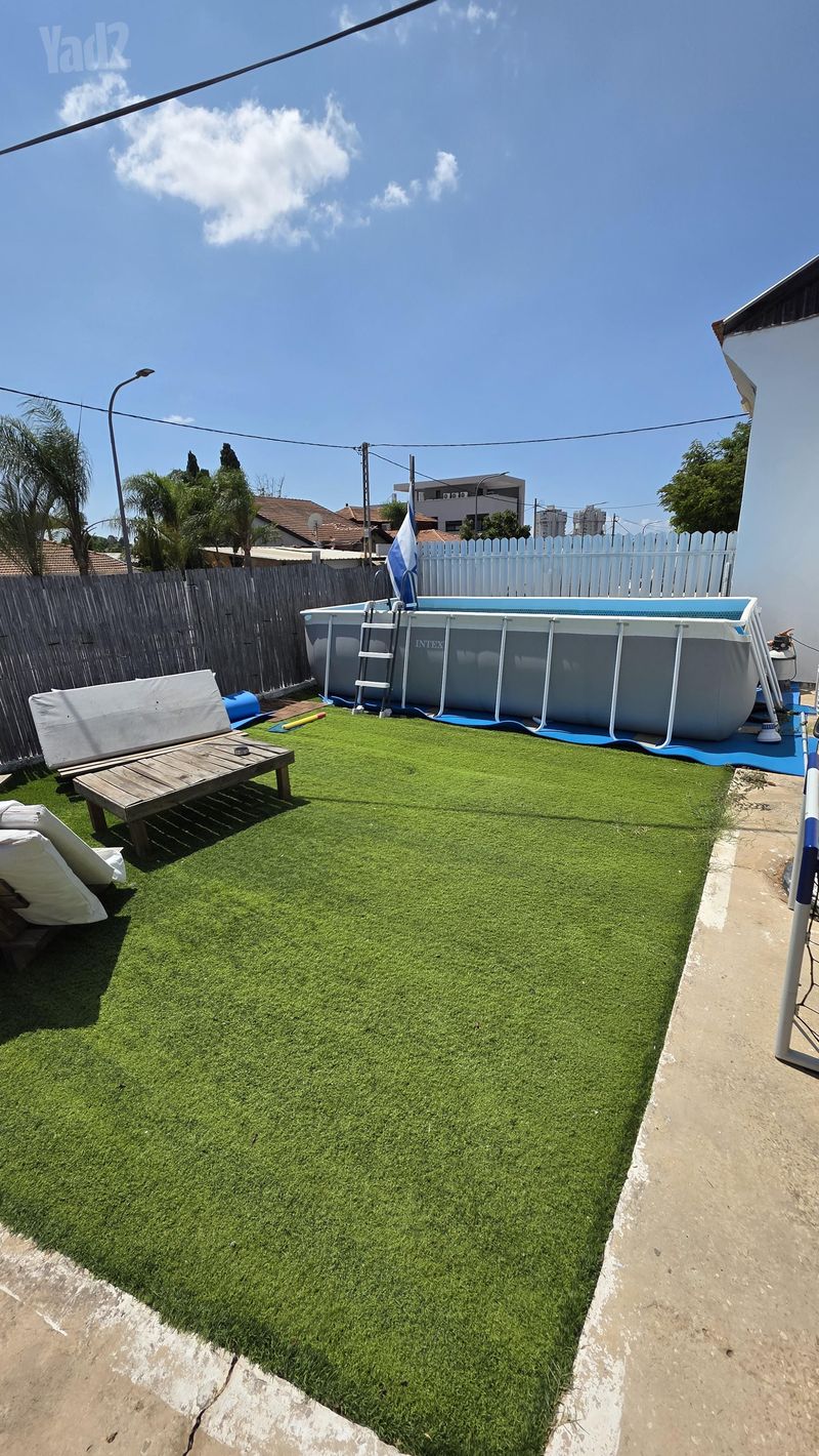 Photo from Yad2 – 3 Rooms • ₪6,000, הרקפת 41, Shikunei HaMizrah, Rishon LeZion (1)