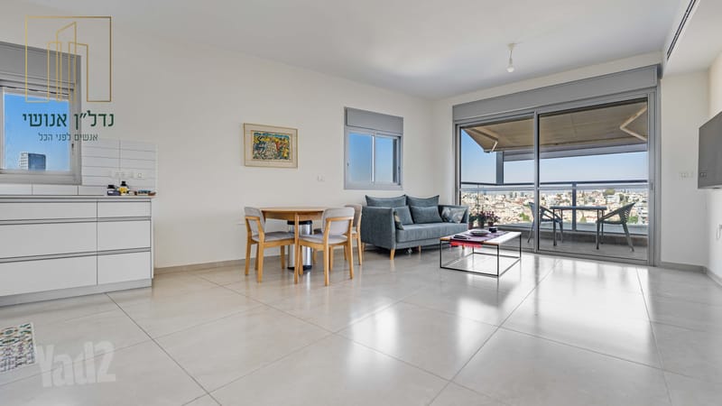 תמונה מיד2 – 3 חדרים • 3,030,000 ₪, קריניצי, בן-גוריון, רמת גן (1)