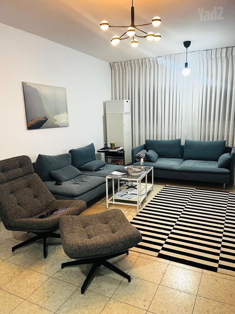 Photo from Yad2 – 4 Rooms • ₪5,700, משה אבן עזרא, Rova He, Ashdod (1)