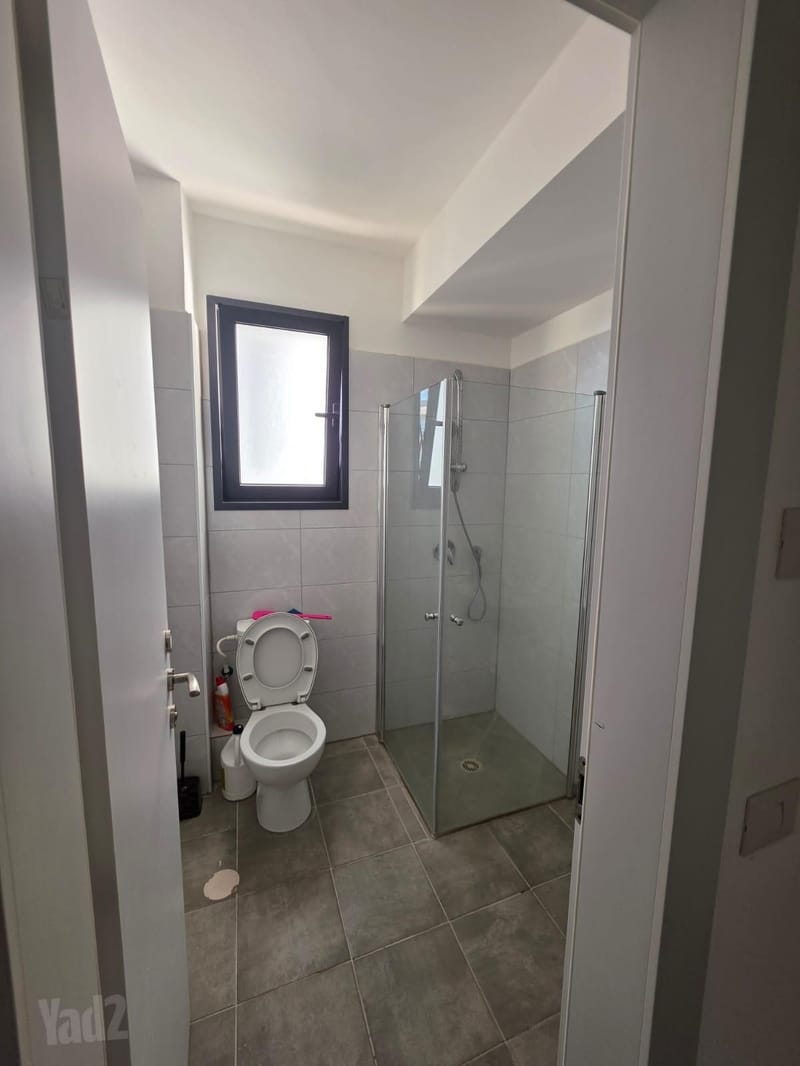 Photo from Yad2 – 4 Rooms • ₪8,000, החילות 4, Narkisim, Rishon LeZion (1)