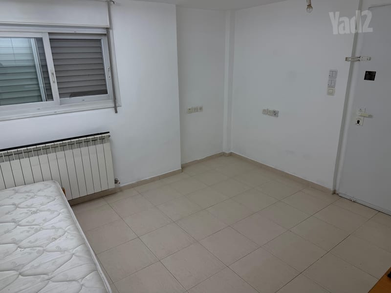 תמונה מיד2 – סטודיו • 3,300 ₪, ארתור הנטקה 63, קריית היובל, ירושלים (1)
