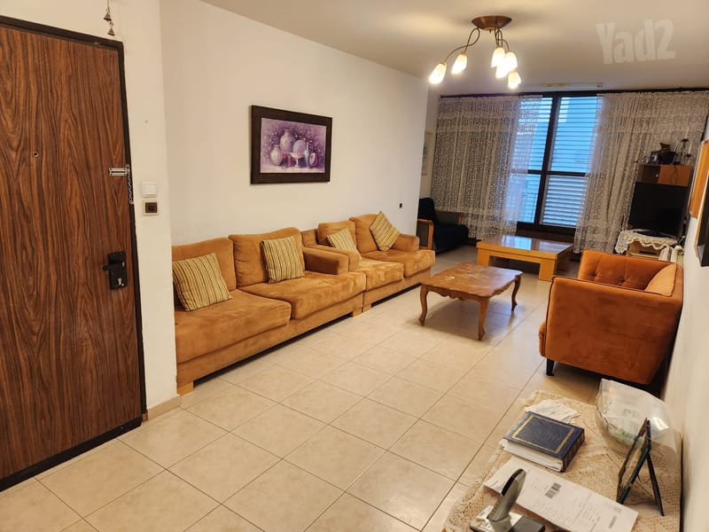 תמונה מיד2 – 4 חדרים • 6,000 ₪, דוד חיון 4, לב המושבה, פתח תקווה (1)